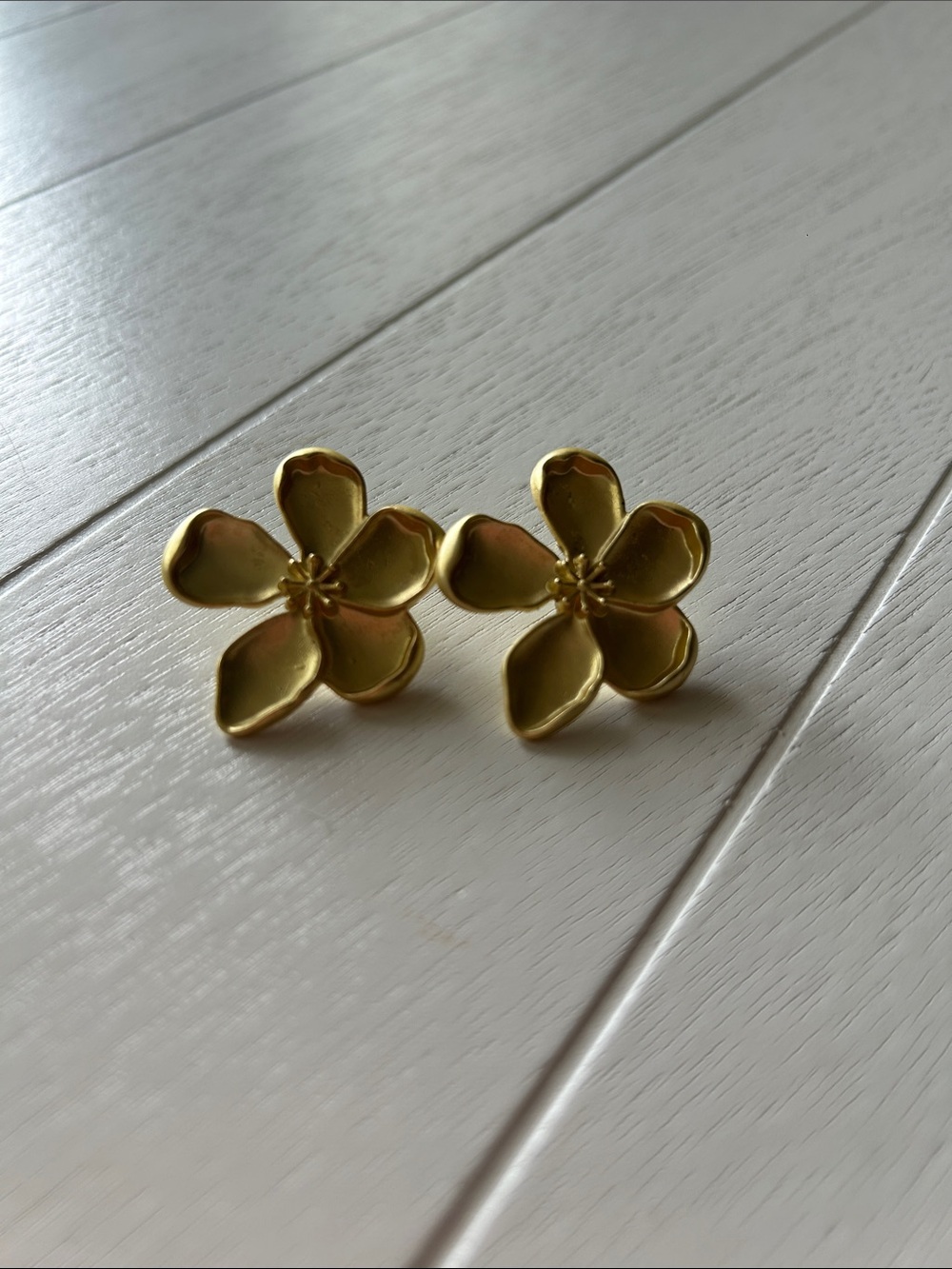 Gold Flower Earrings